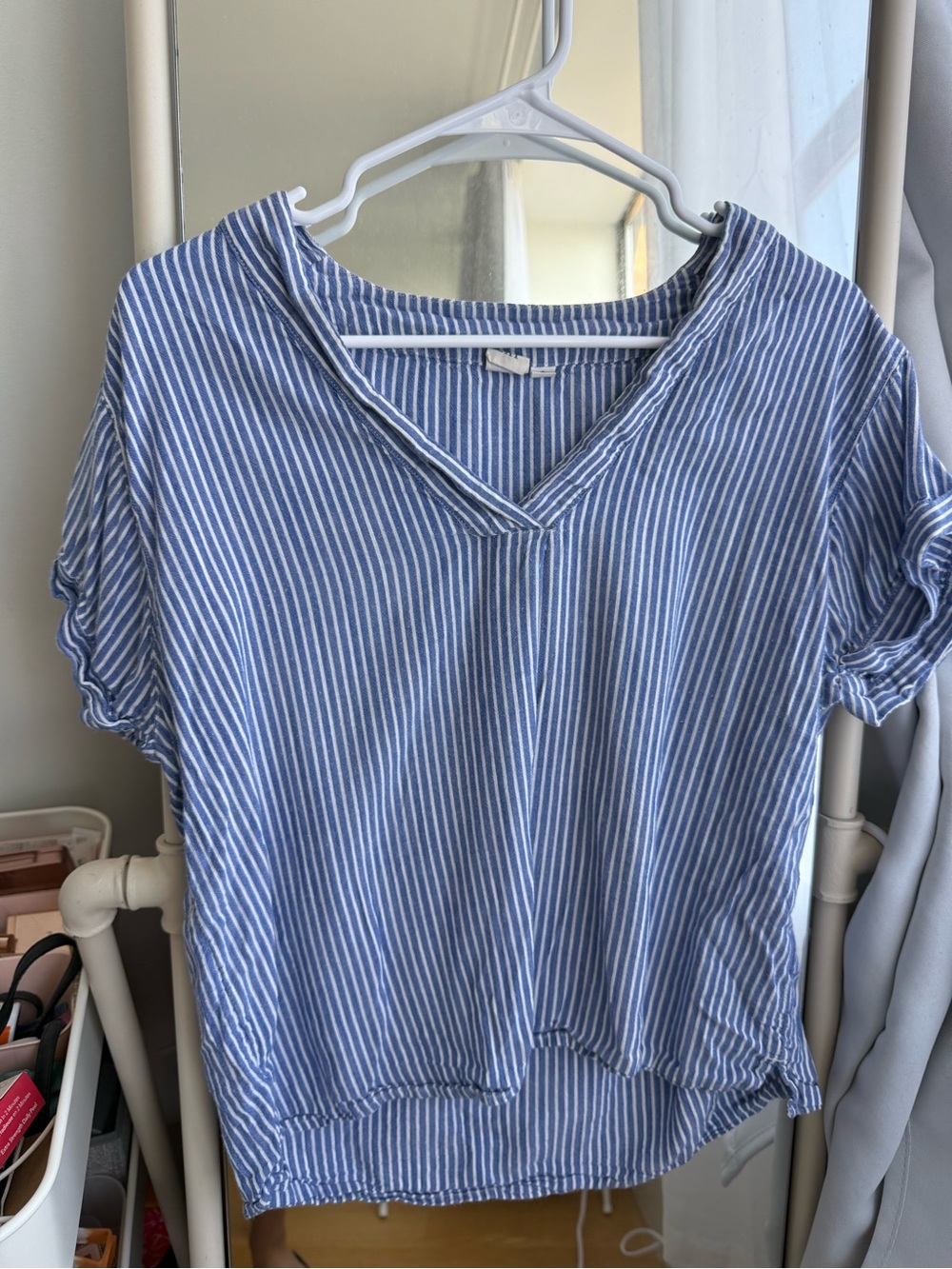 GAP Blue & White Striped V-Neck Short Sleeve Top